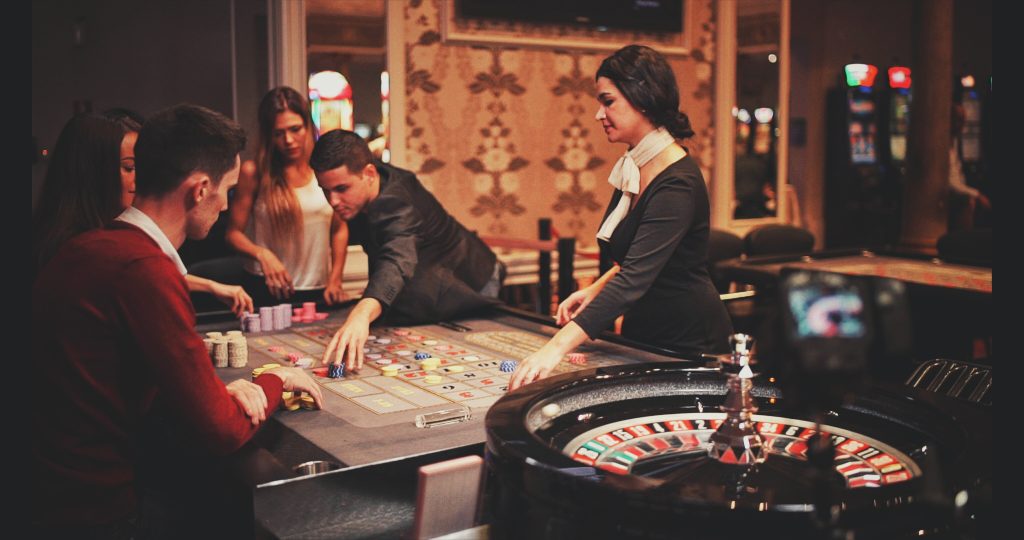Escenario de la Dual Play Roulette en el casino Dragonara, Malta.